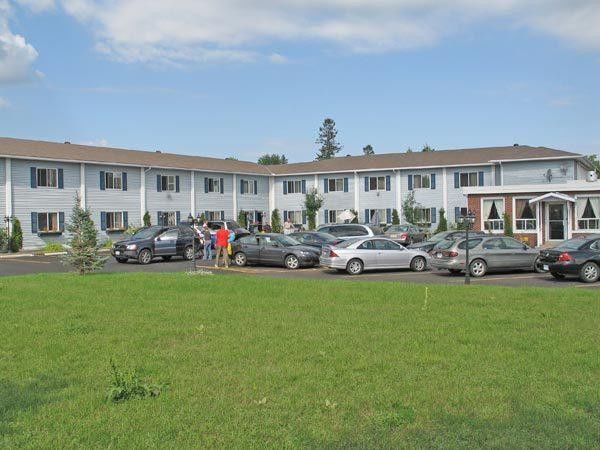 Hotel Super 8 By Wyndham Pembroke Exteriér fotografie